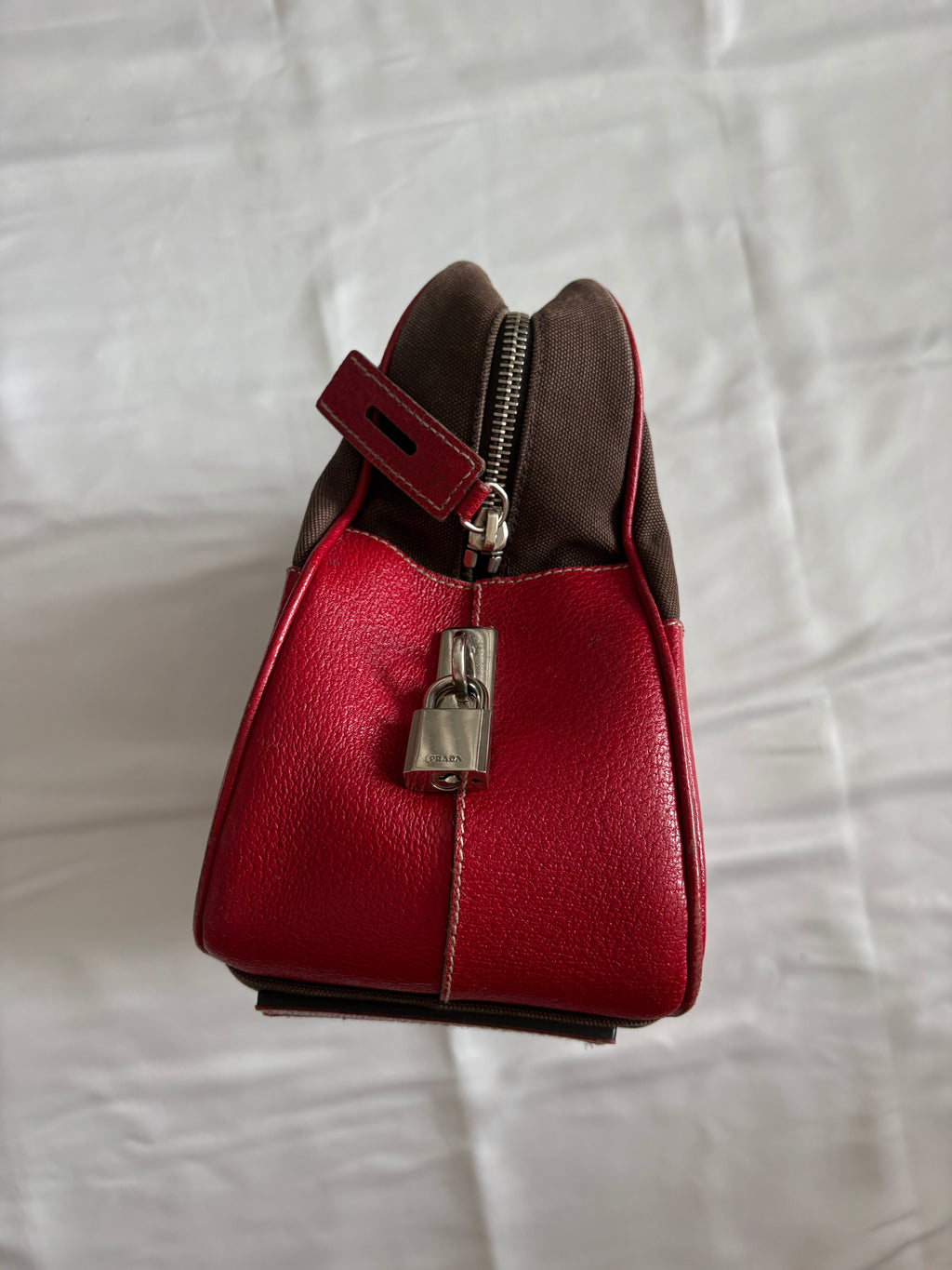 Bolso Bowling Prada Re-Edition from 1978